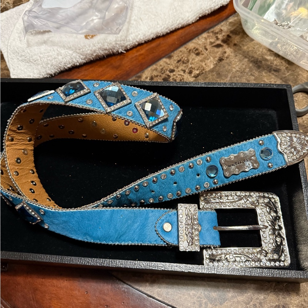 Blue Embellished Belt - Picture 4 of 10